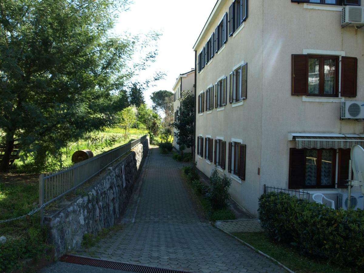 Apartment Branko With Free Parking Ičići エクステリア 写真