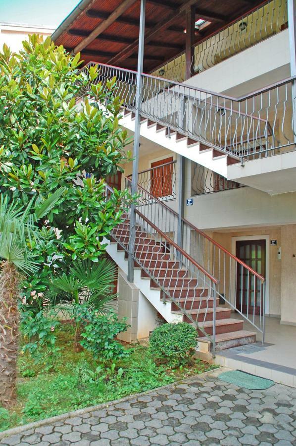 Apartment Branko With Free Parking Ičići エクステリア 写真