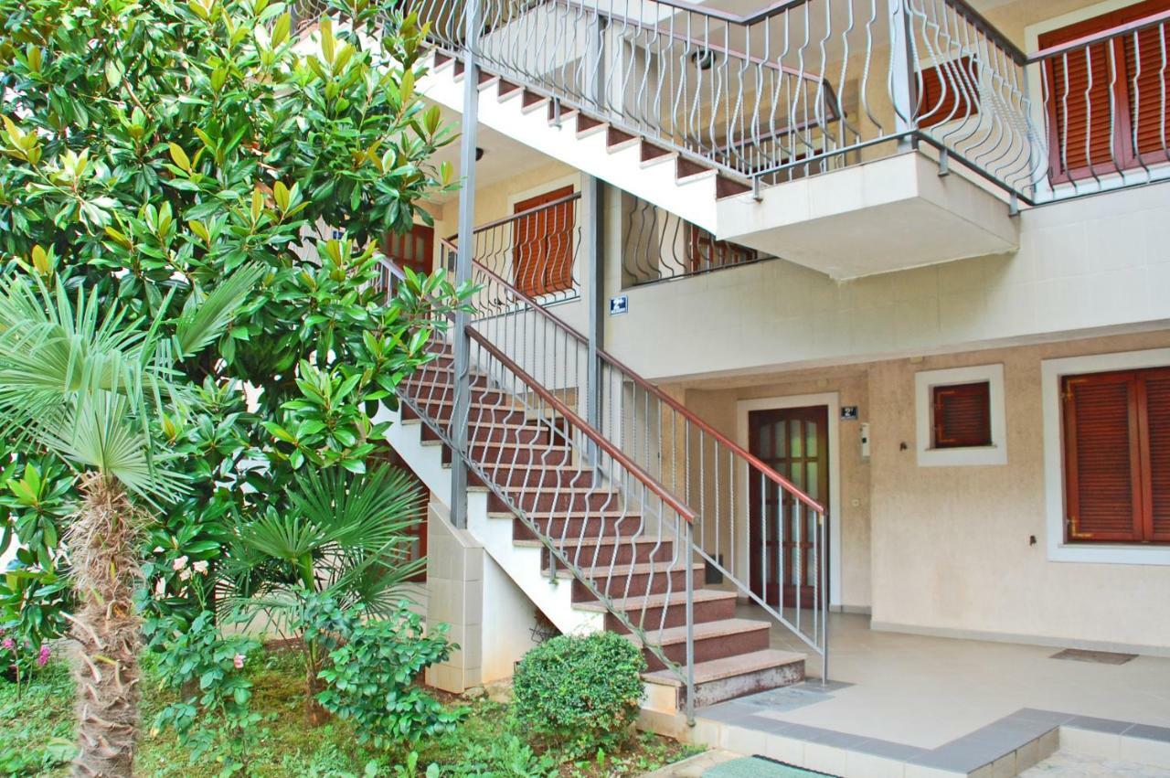 Apartment Branko With Free Parking Ičići エクステリア 写真