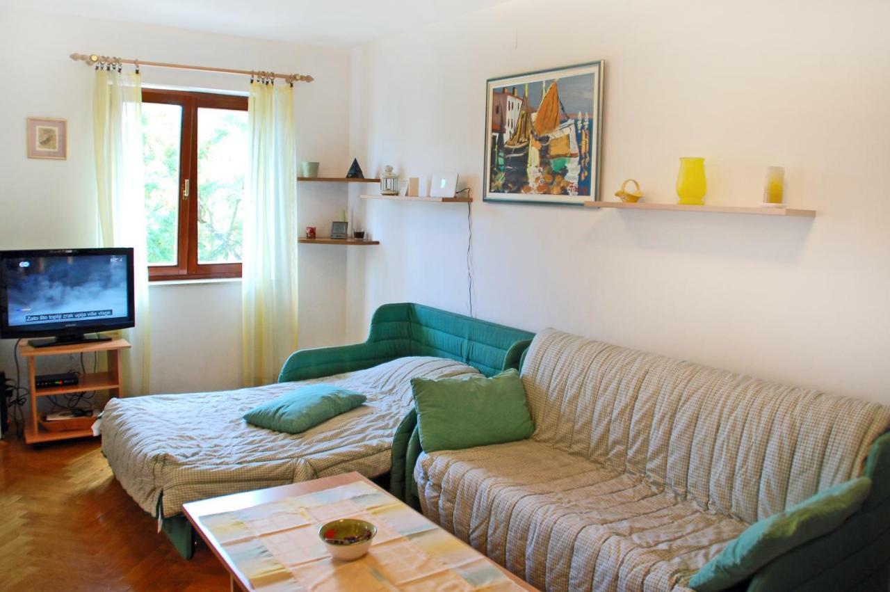 Apartment Branko With Free Parking Ičići エクステリア 写真