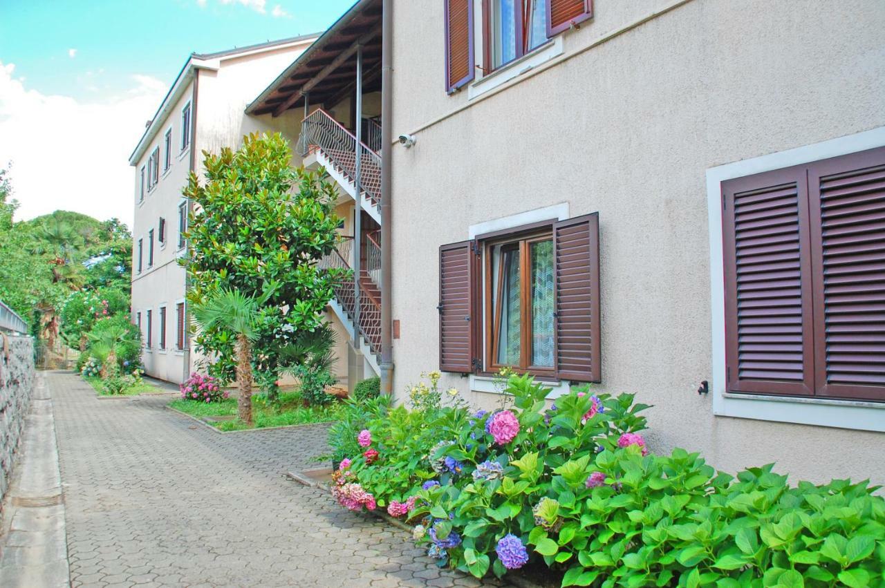Apartment Branko With Free Parking Ičići エクステリア 写真